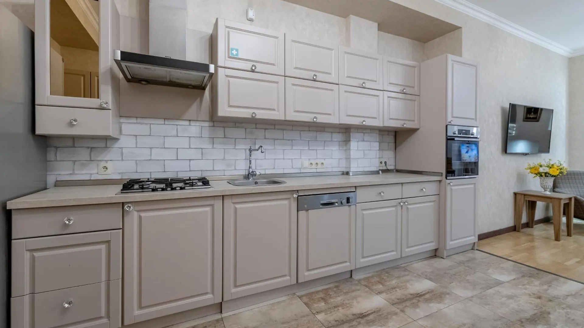 Apartment On Rustaveli Avenue Τυφλίδα Γεωργία